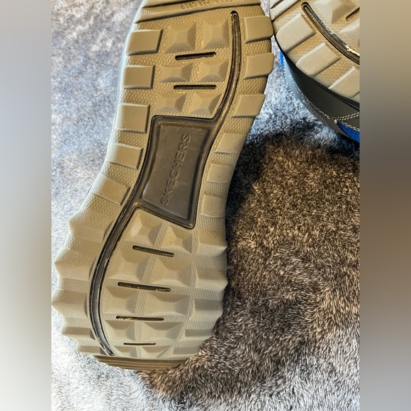 Skechers boys size 6 - Picture 6 of 8